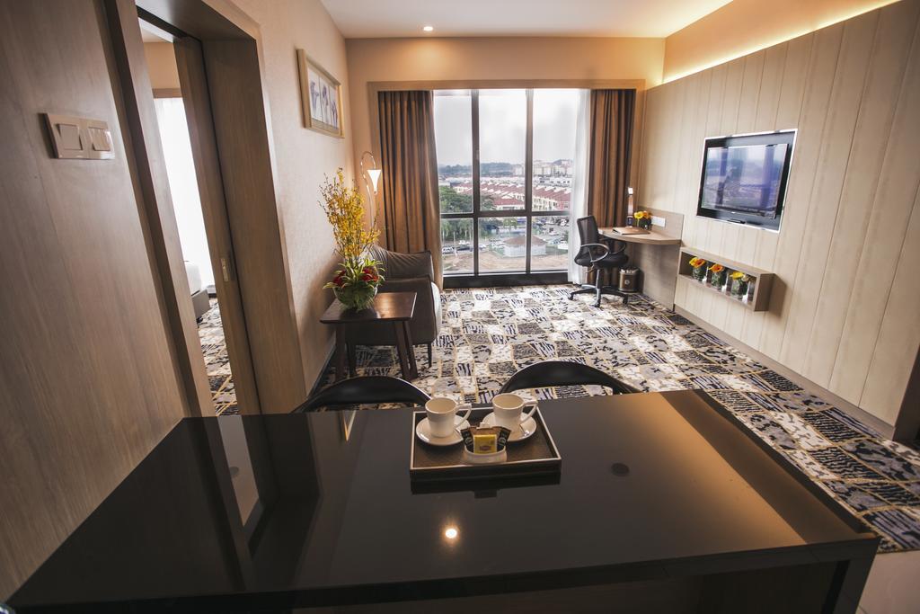 V8 Hotel Johor Bahru Exterior foto